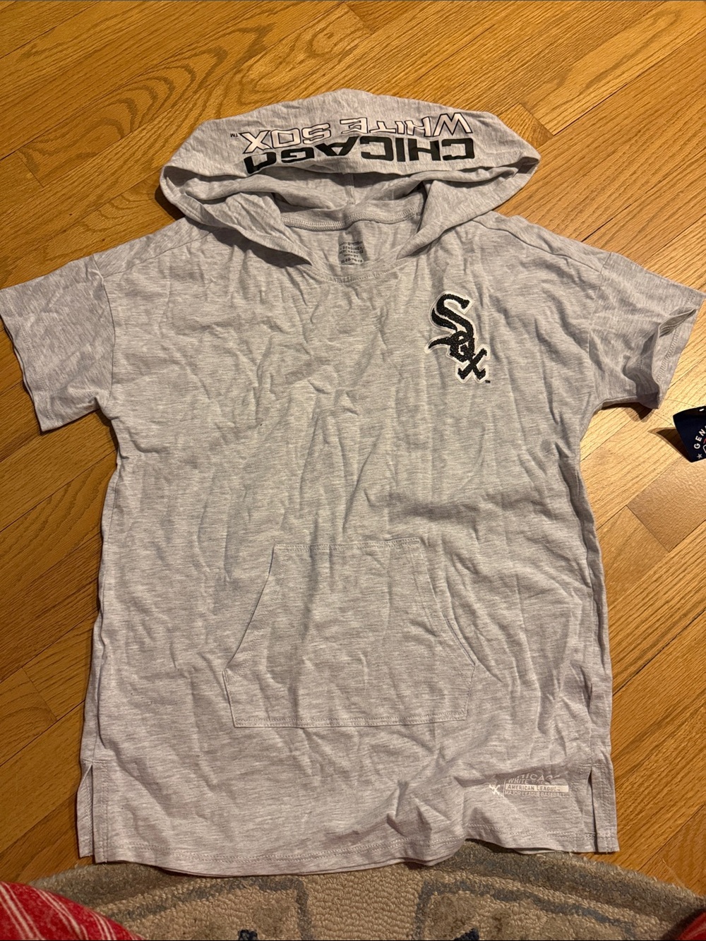 Genuine Merchandise Chicago White Sox Light Gray Kids Hooded Tee